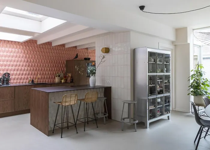 Magnolia Spring Bergen