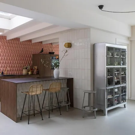 Magnolia Spring Bergen